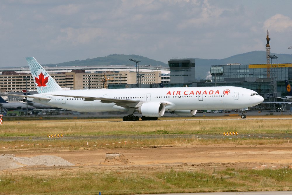 C-FIUR.JPG
