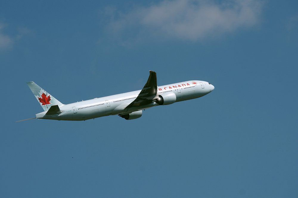 C-FIUW-01.JPG