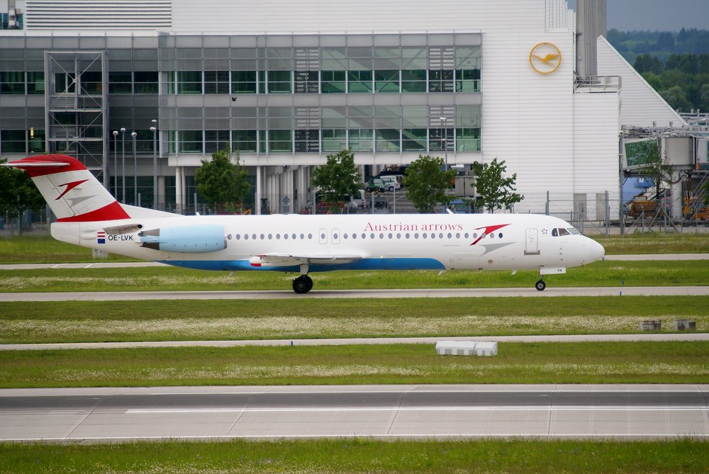 OE-LVK.JPG