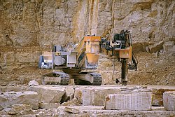 KOMATSU-PC-240-NLC.JPG