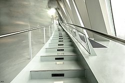die Treppe zum Licht.jpg