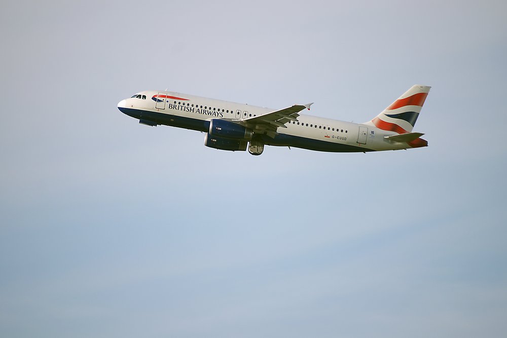 G-EUUD.jpg