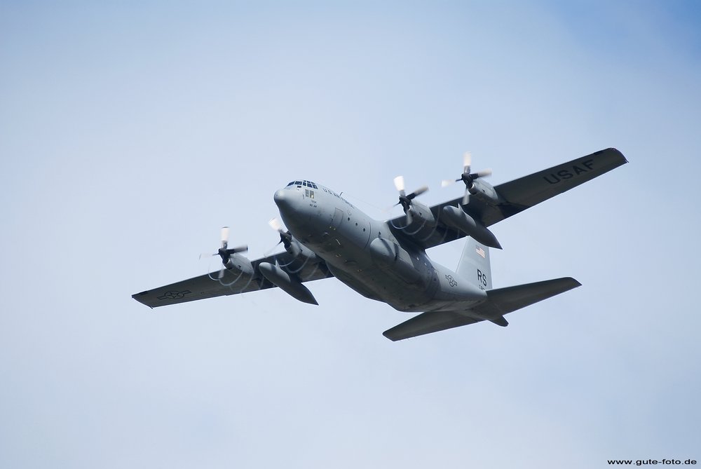 Herkules-C130--004.jpg
