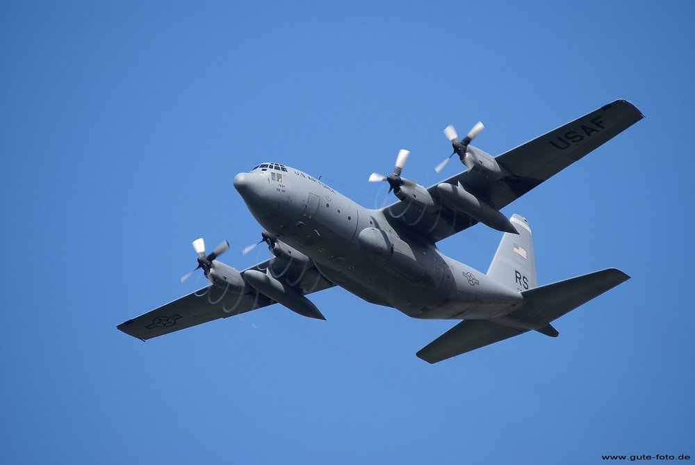 Herkules-C130--007.jpg