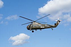 Sikorsky-S-58C--014.JPG
