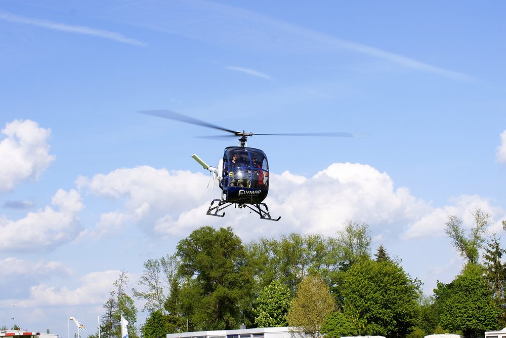 F-04.JPG