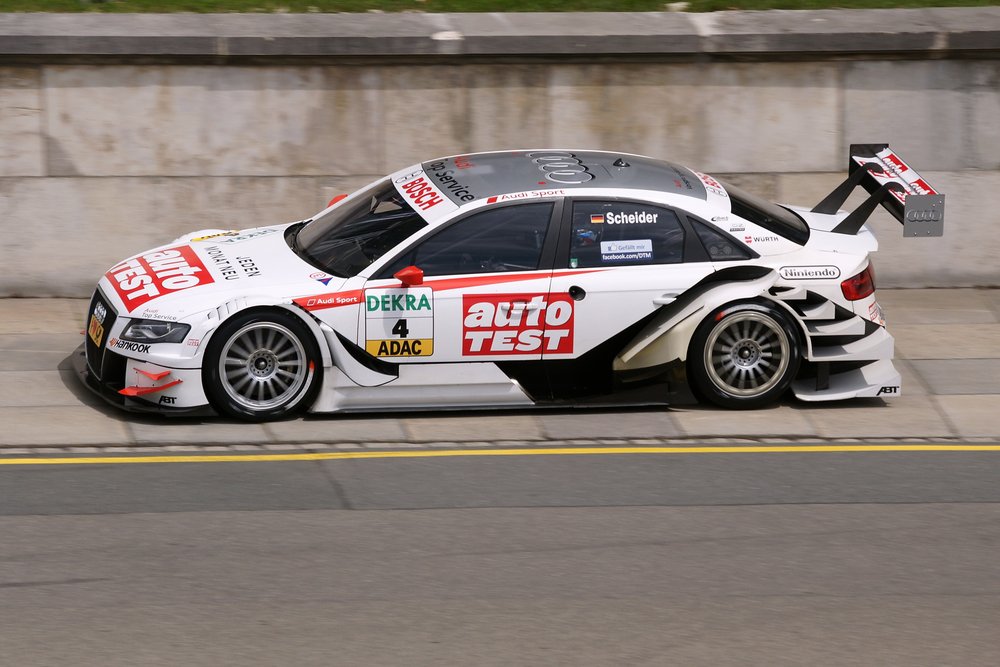 Schneider-01.jpg