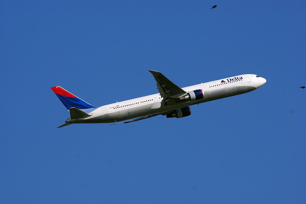 N844MH.JPG