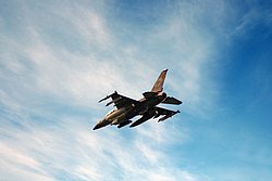 F-16-008.JPG