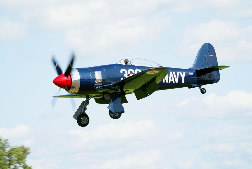 F-AZKL-0.JPG