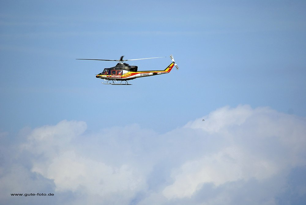Bell 412HP - D-HHUU.jpg