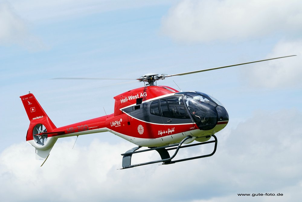 Eurocopter EC 120 B Colibri  - HB-ZGQ.jpg