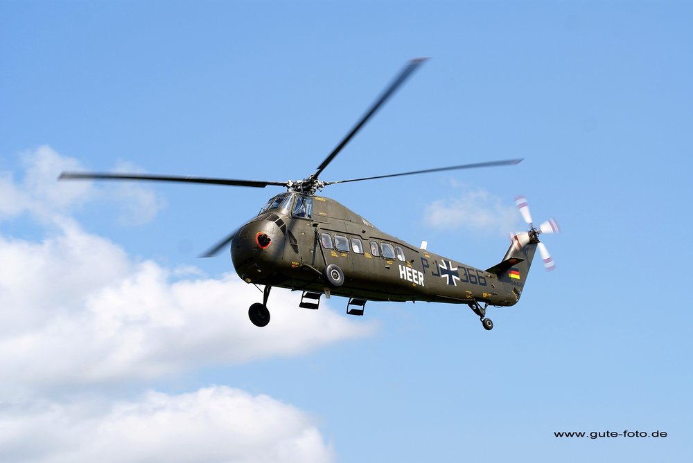 Sikorsky S-58C Choctaw.jpg