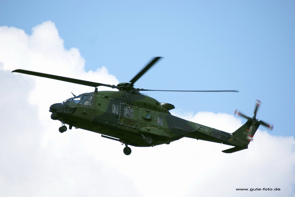 TTH Army NH 90 - 78+07.jpg