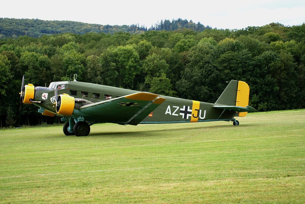 AZ-JU-1.jpg