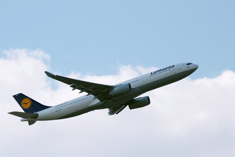 D-AIKM.JPG
