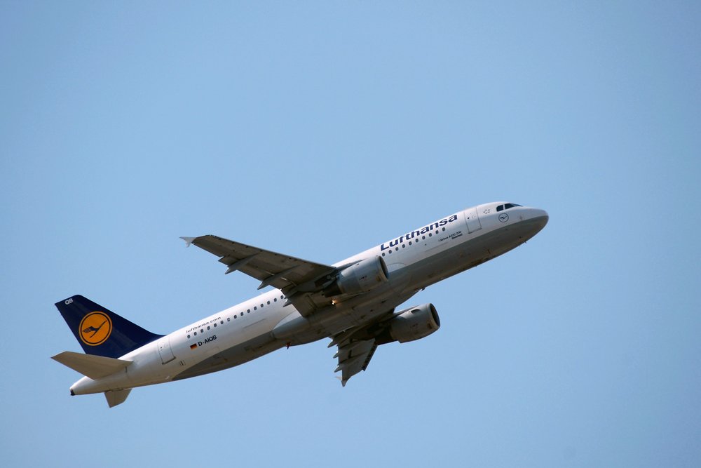 D-AIQB-1.JPG