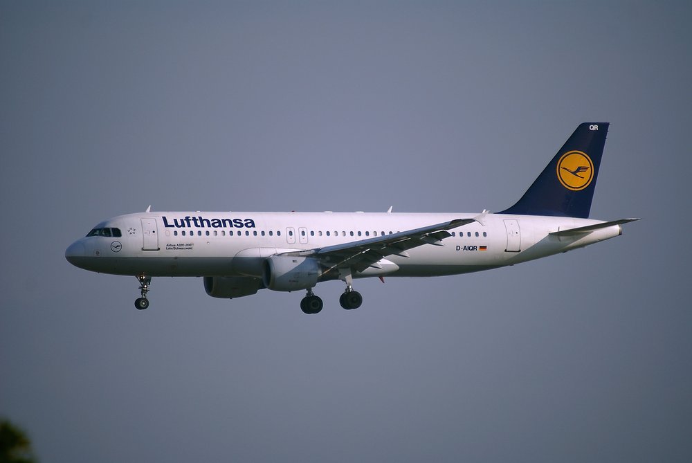 D-AIQR.JPG