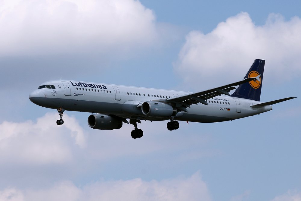 D-AISV-1.JPG