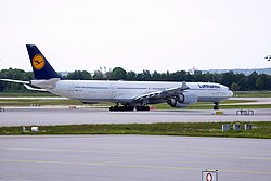 D-AIHQ-1.JPG