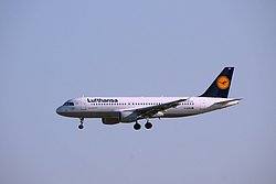 D-AIZB.JPG
