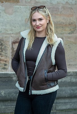 vanessa_shb.jpg