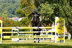 024.JPG