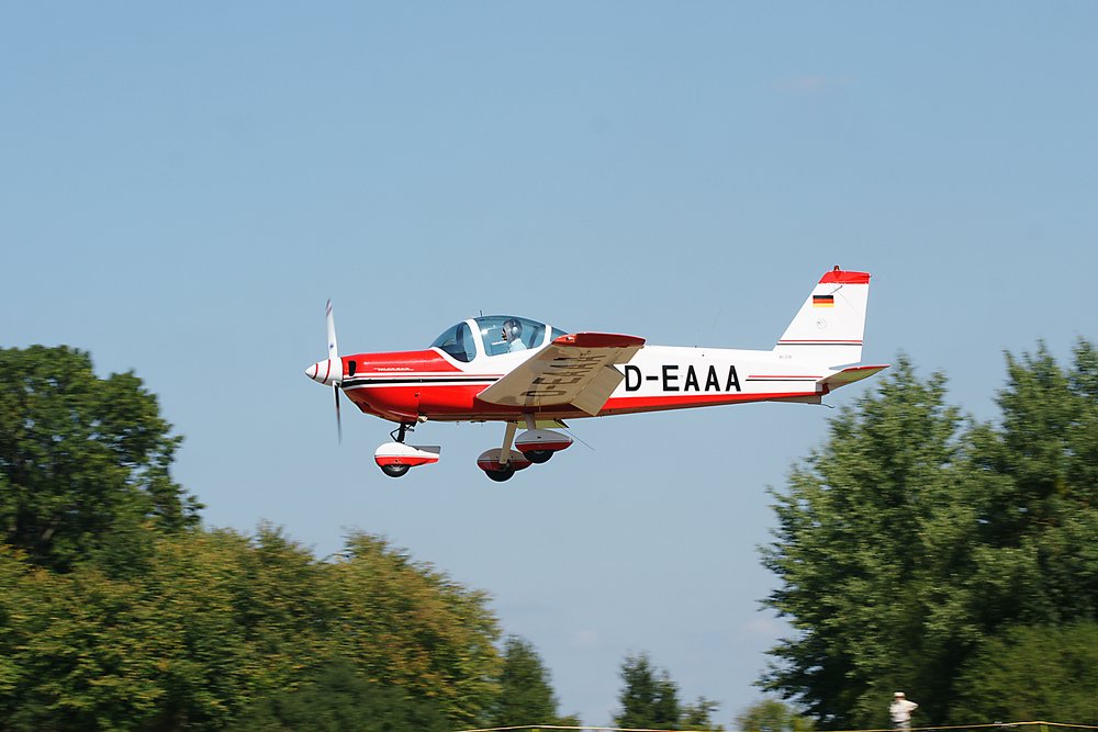 D-EAAA.jpg
