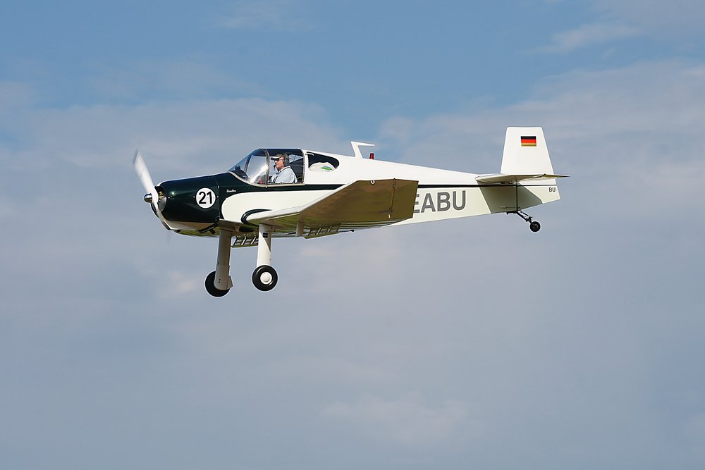 D-EABU.jpg