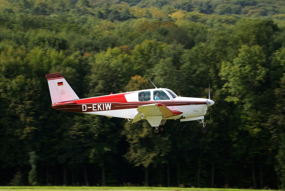 D-EKIW.JPG