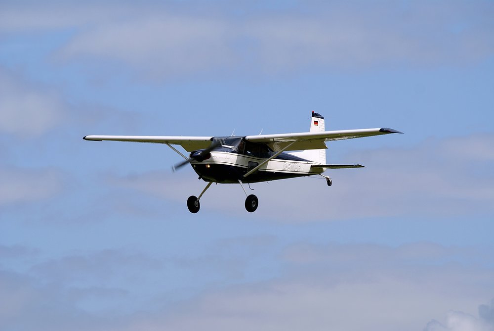 D-EMPH.JPG