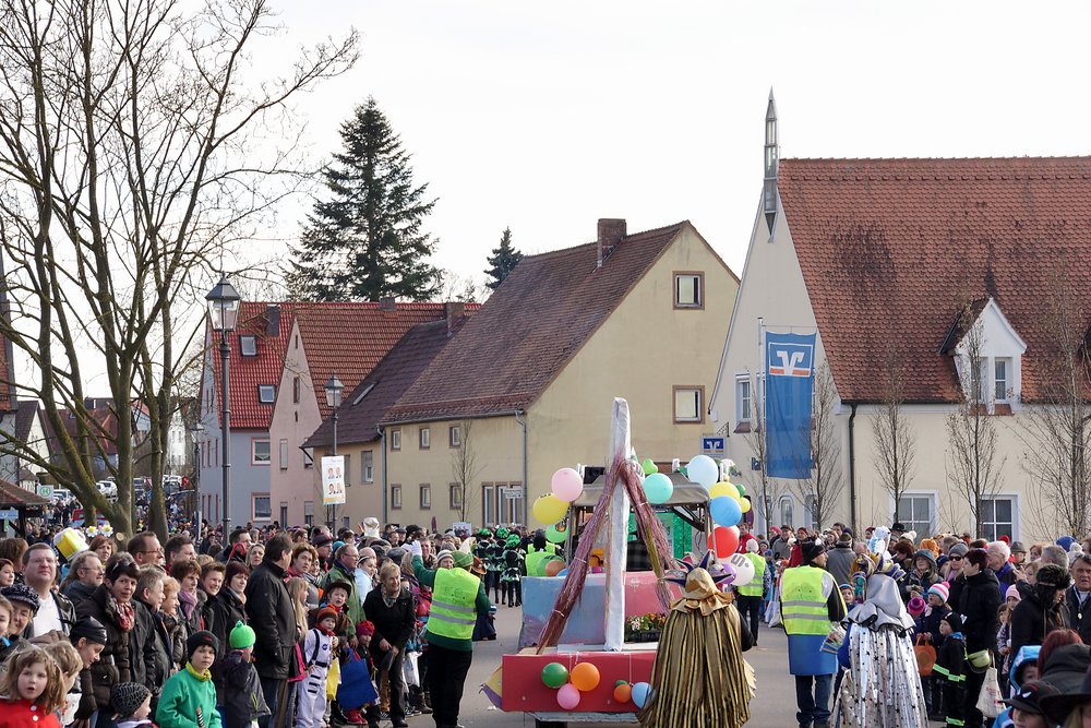 073.jpg