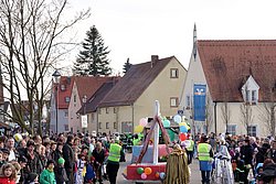 073.jpg