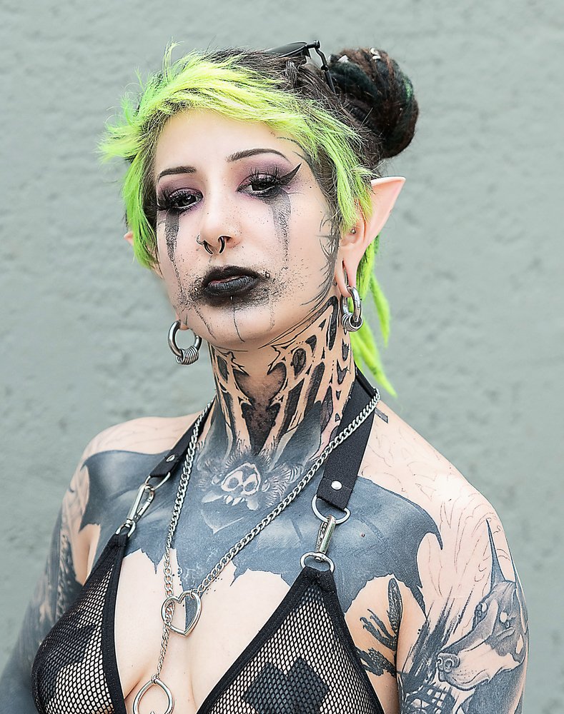 gutss.fuckk.jpg