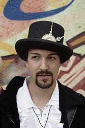 DSC0002.JPG