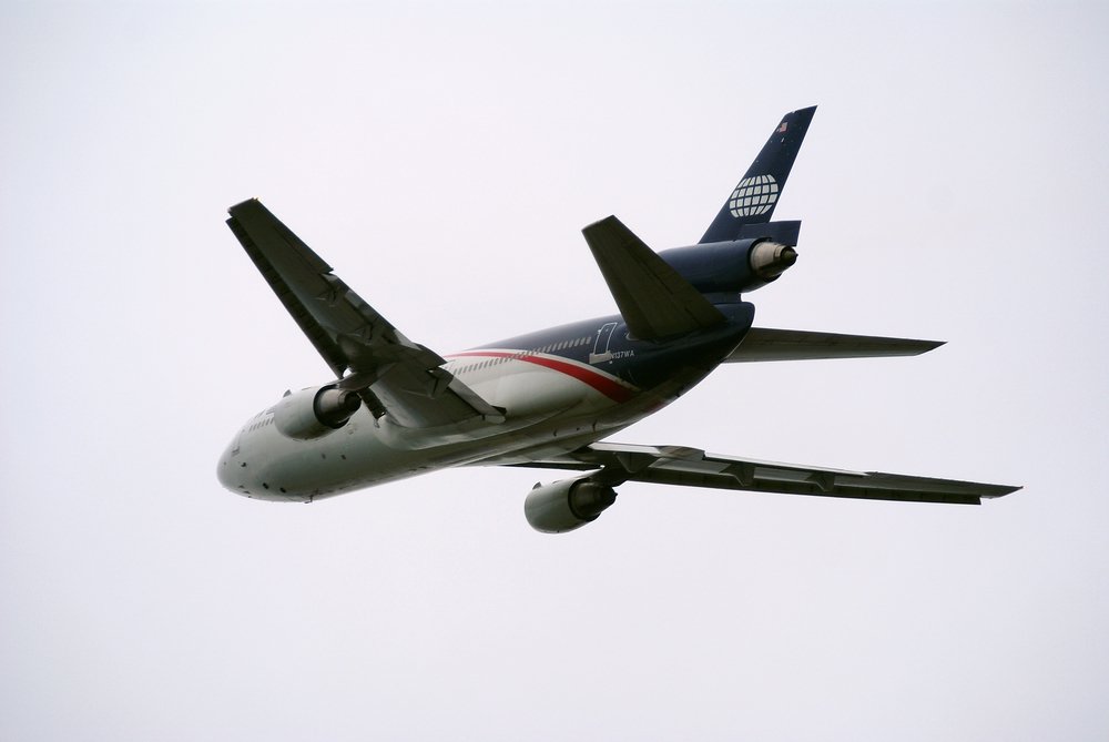 N137WA-07.JPG