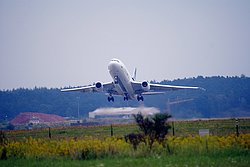 N137WA-03.JPG
